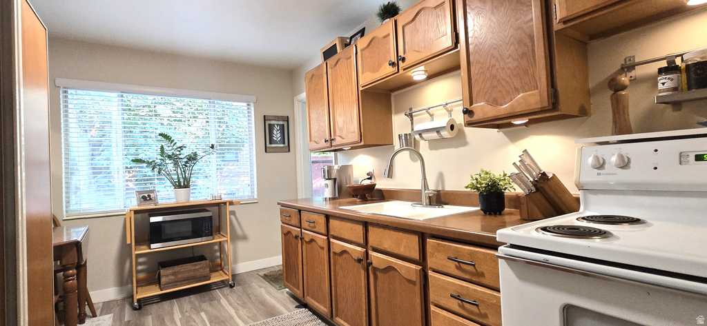 1838 E HILLCREST AVE Salt Lake City, UT 84106