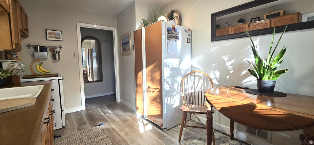 1838 E HILLCREST AVE Salt Lake City, UT 84106