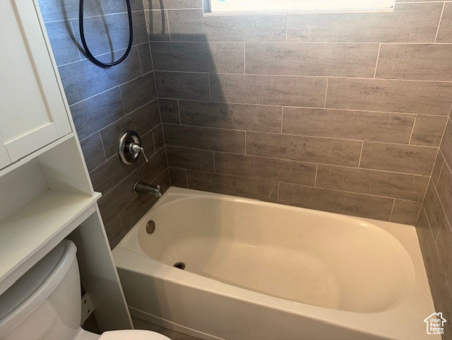 Photo 9 for MLS #2116262 at 910 N Laverde