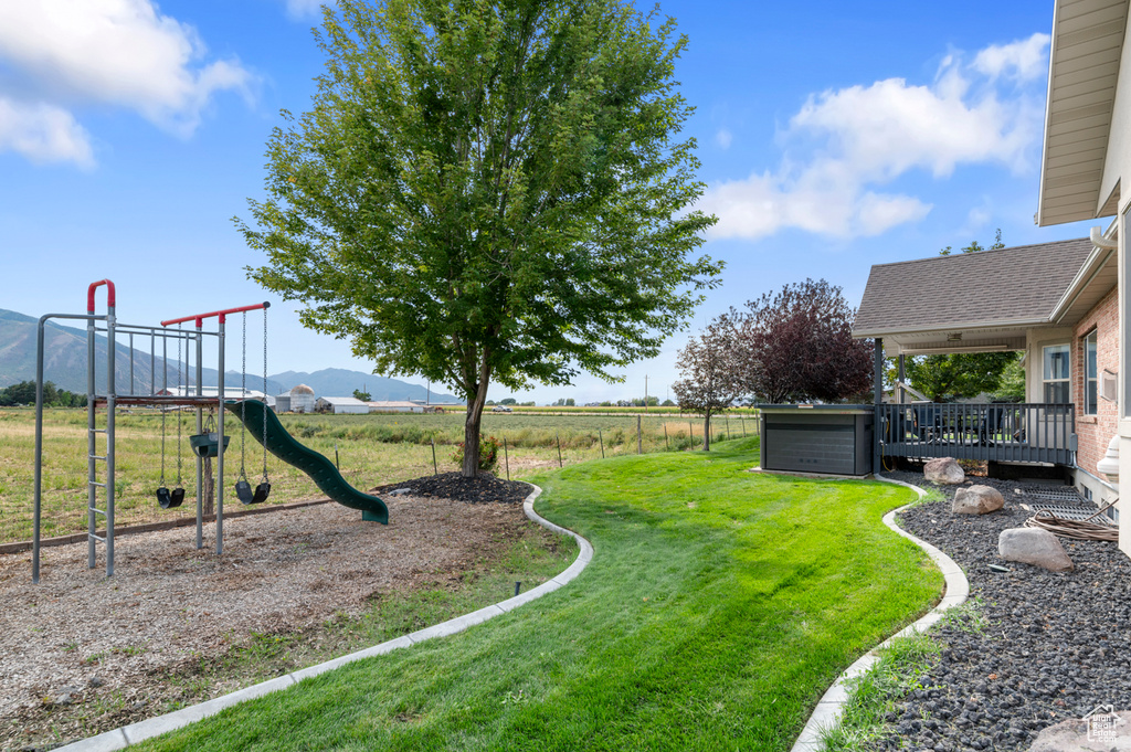 Photo 5 for MLS #2116263 at 1501 W Elk Cir