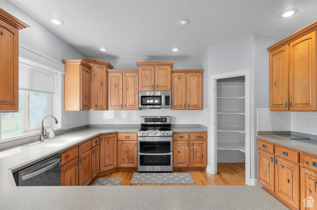 Photo 19 for MLS #2116263 at 1501 W Elk Cir