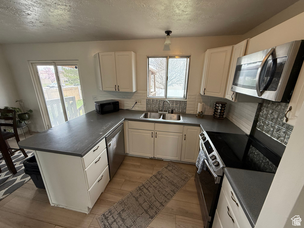 Photo 10 for MLS #2116265 at 4717 S Spicewood Cir