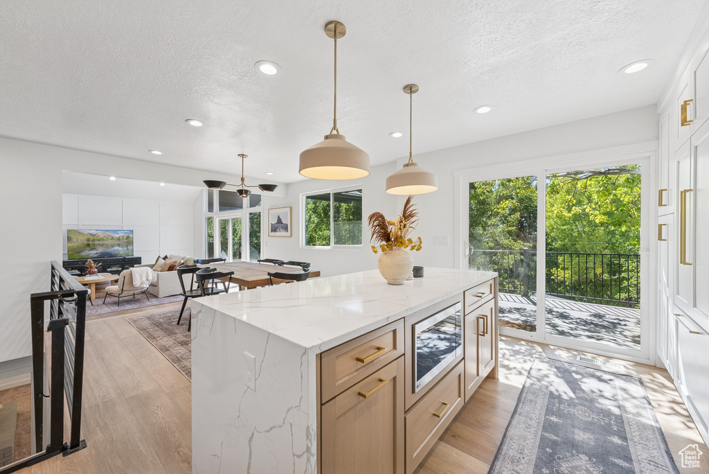 Photo 14 for MLS #2116266 at 3554 E Suniland Cir