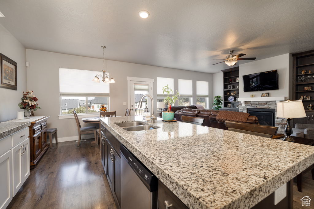 Photo 9 for MLS #2116274 at 94 W Hillside Dr