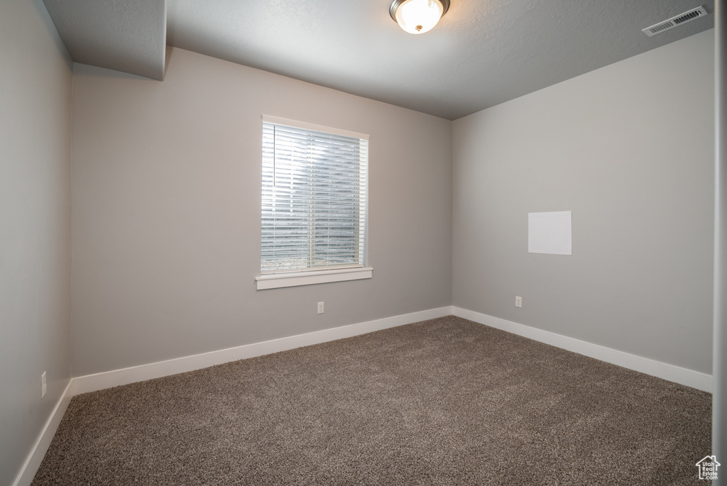Photo 17 for MLS #2116274 at 94 W Hillside Dr