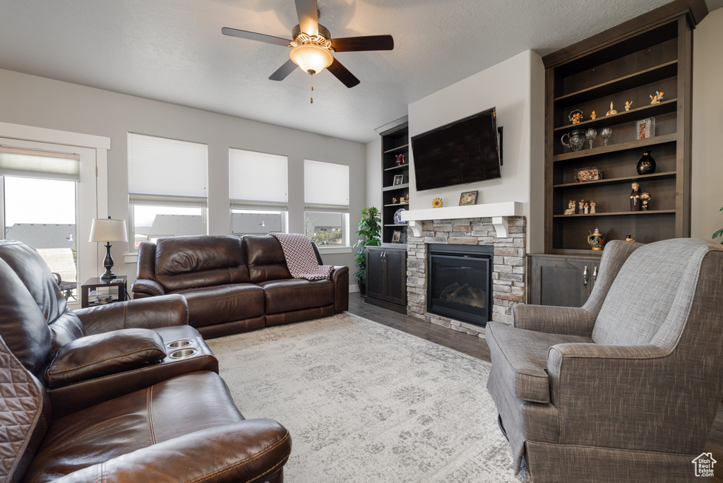 Photo 5 for MLS #2116274 at 94 W Hillside Dr