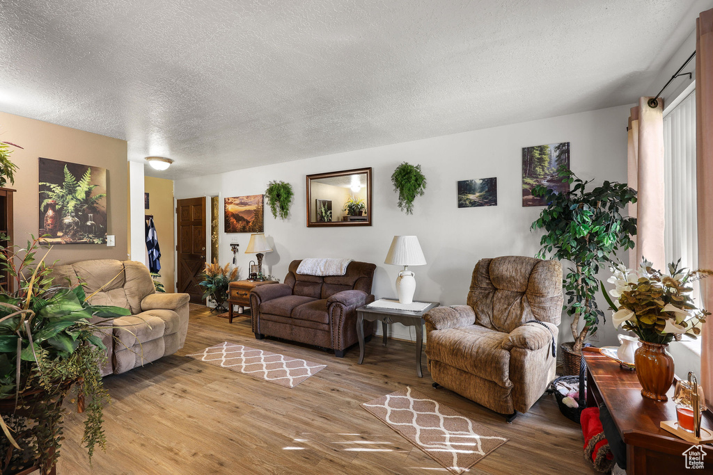 Photo 6 for MLS #2116284 at 1120 E Canyon Rd #38