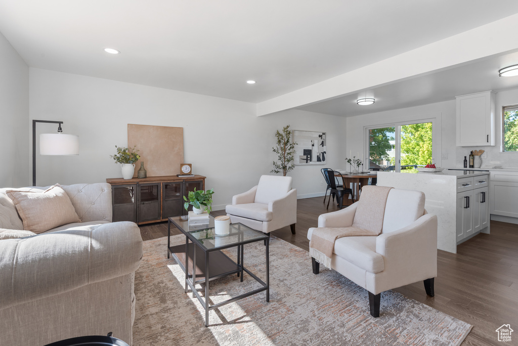 Photo 7 for MLS #2116286 at 3660 W Ashland Cir