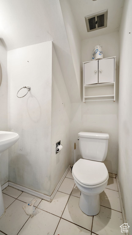 Photo 8 for MLS #2116288 at 1451 S Arthur Dr