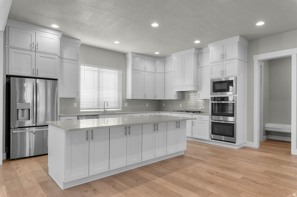 7208 S RAMBLE RD West Jordan, UT 84081