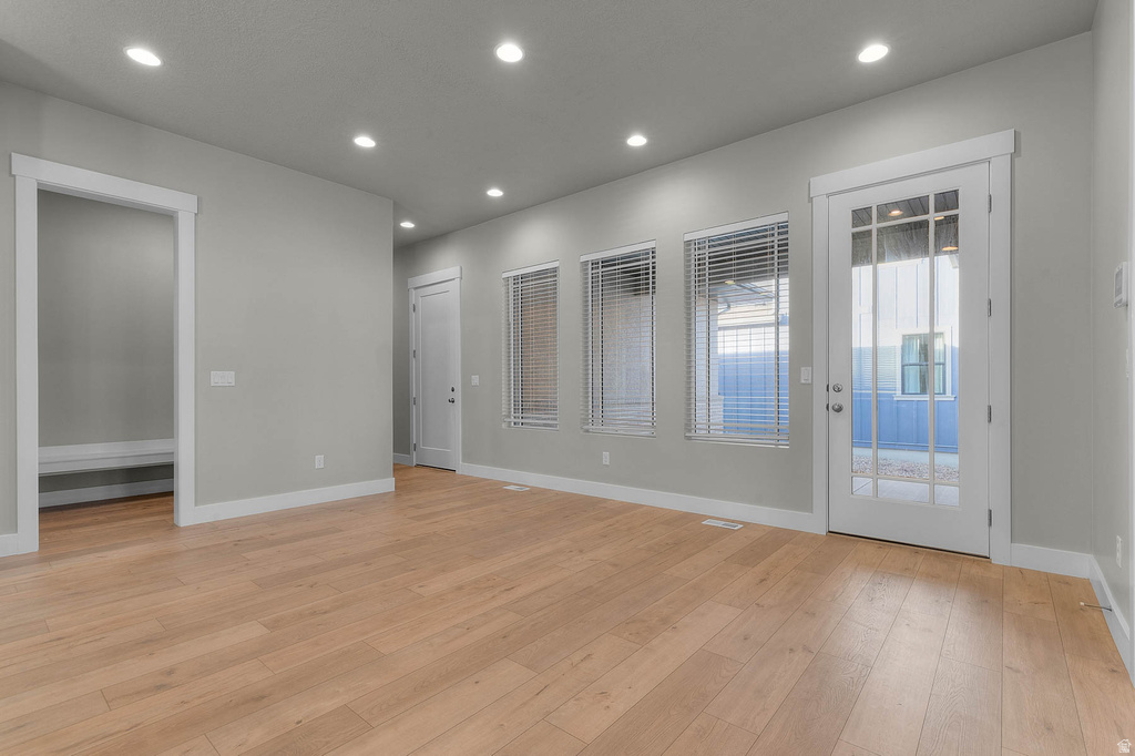 7208 S RAMBLE RD West Jordan, UT 84081