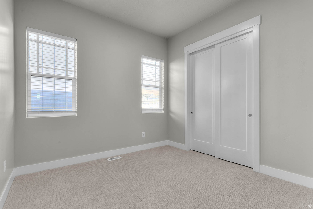 7208 S RAMBLE RD West Jordan, UT 84081