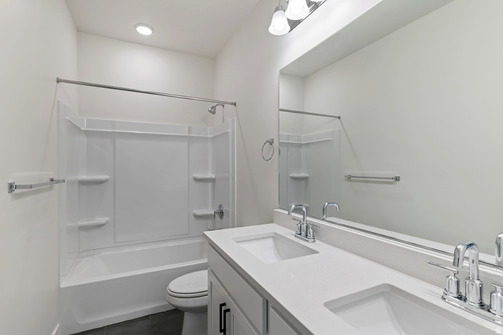 7151 W HIDDEN HILLS WAY West Jordan, UT 84081