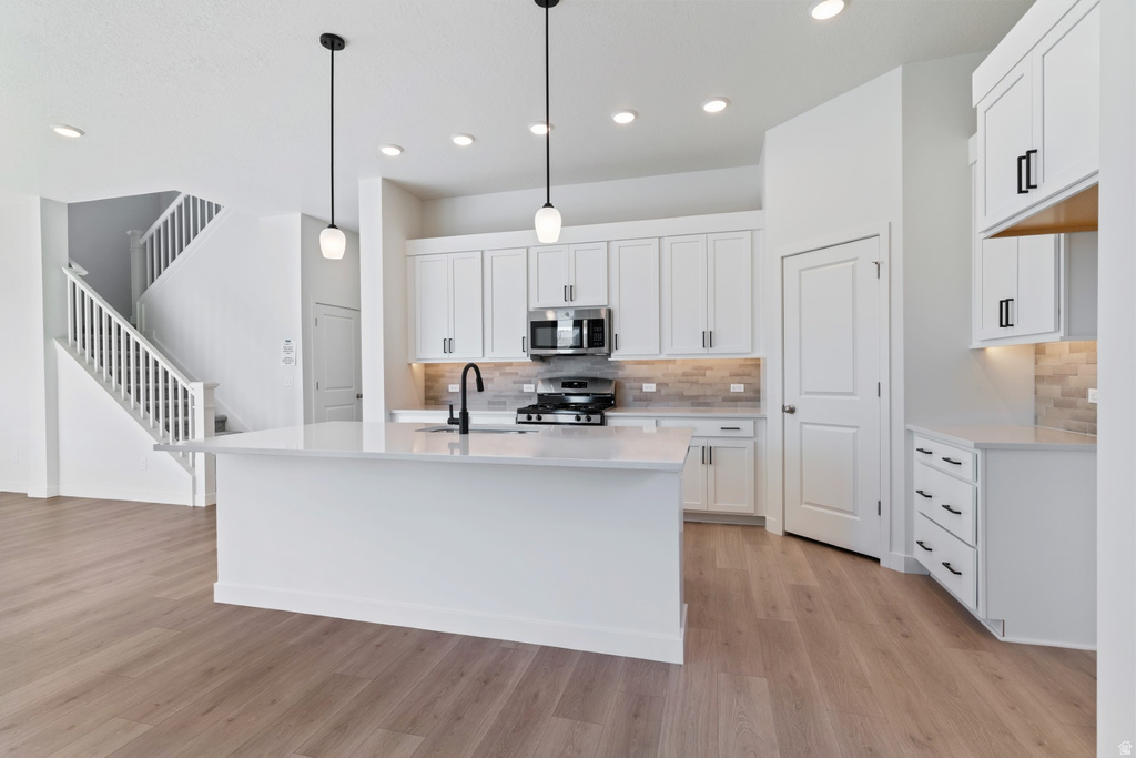 7151 W HIDDEN HILLS WAY West Jordan, UT 84081