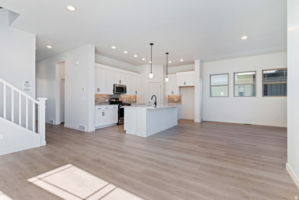 7151 W HIDDEN HILLS WAY West Jordan, UT 84081