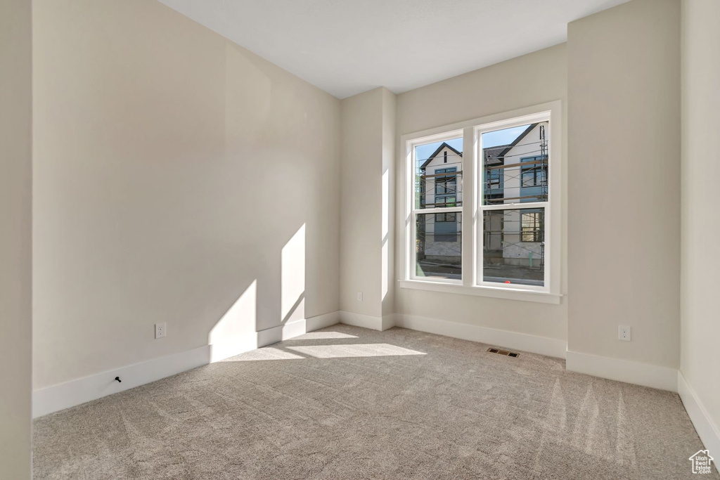 Photo 13 for MLS #2116293 at 283 E Concord Farm Ln #2