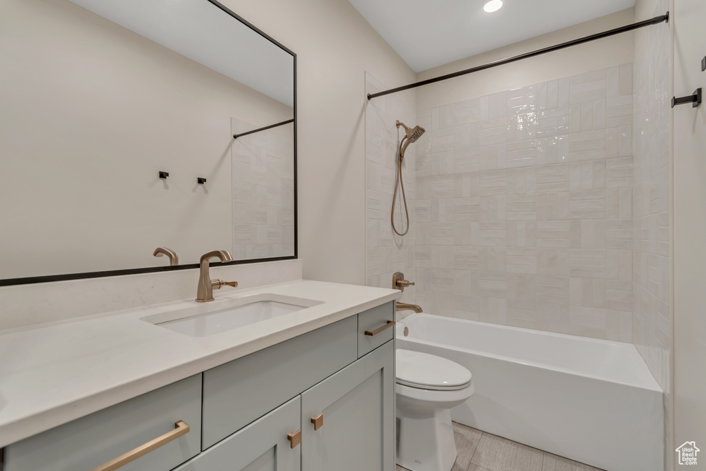 Photo 24 for MLS #2116293 at 283 E Concord Farm Ln #2