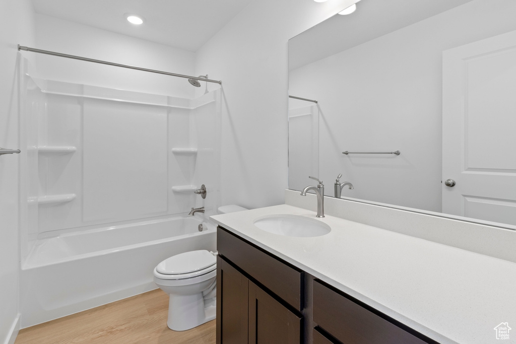 Photo 12 for MLS #2116298 at 1463 N 1875 West #165