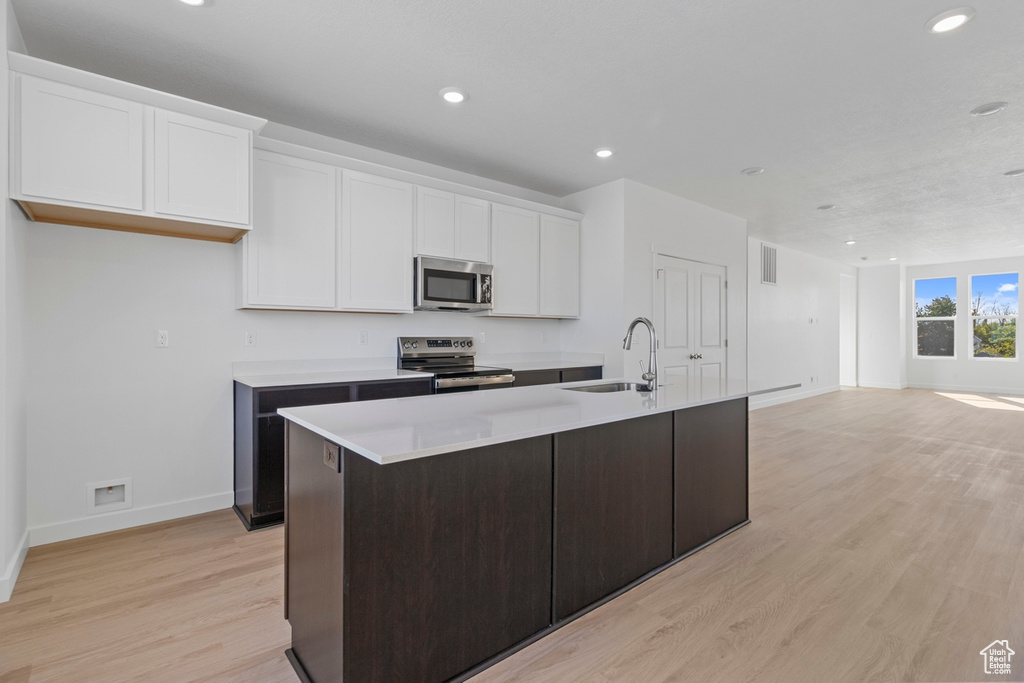 Photo 8 for MLS #2116298 at 1463 N 1875 West #165