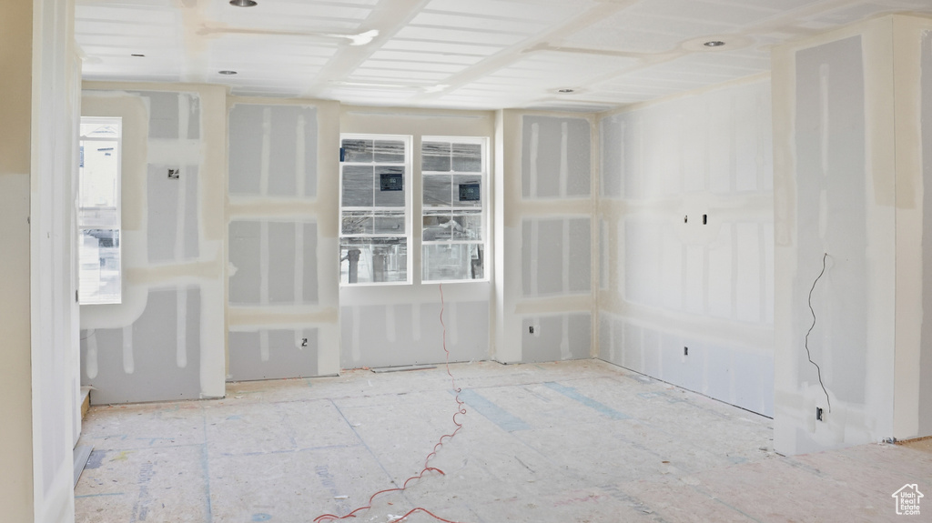 Photo 2 for MLS #2116301 at 7059 W South Jordan Pkwy #388