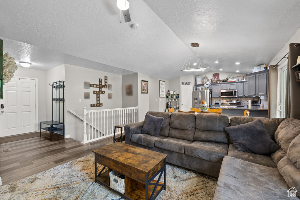 Photo 10 for MLS #2116302 at 2437 N Nectar Way