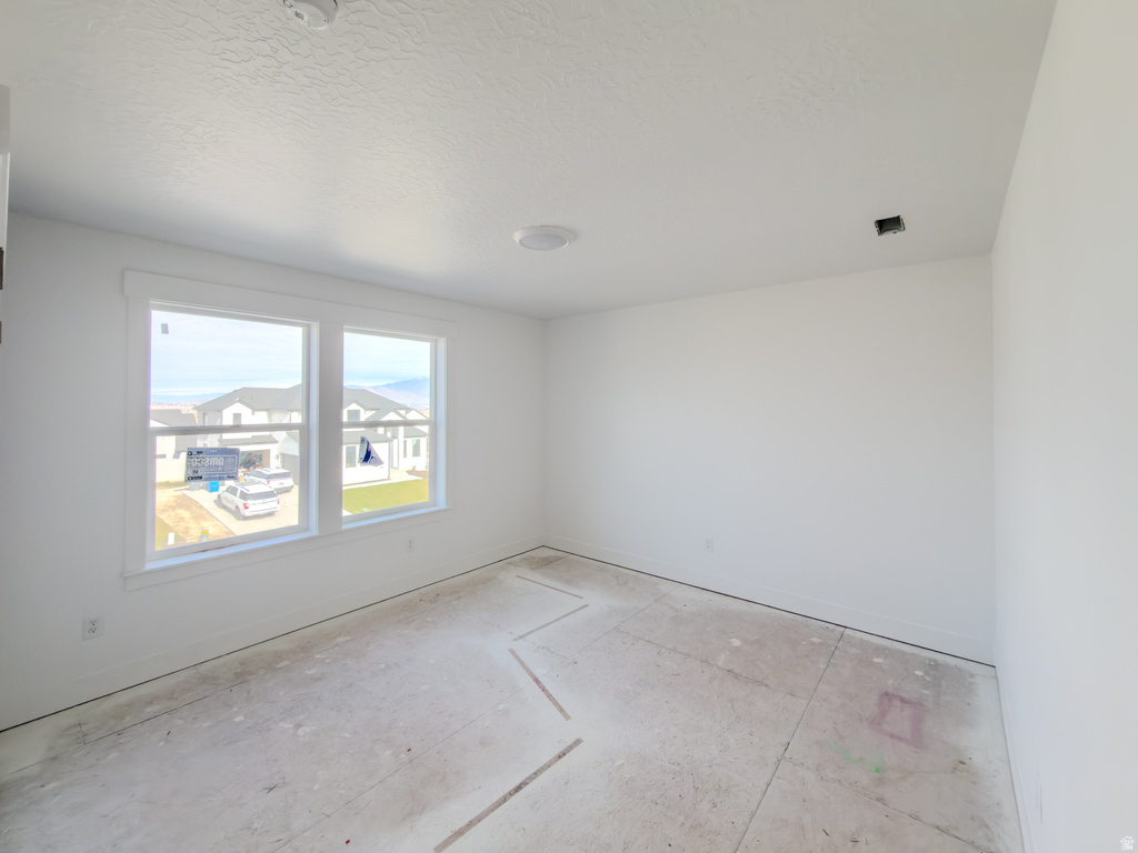 1057 W FREMONT ST Saratoga Springs, UT 84045