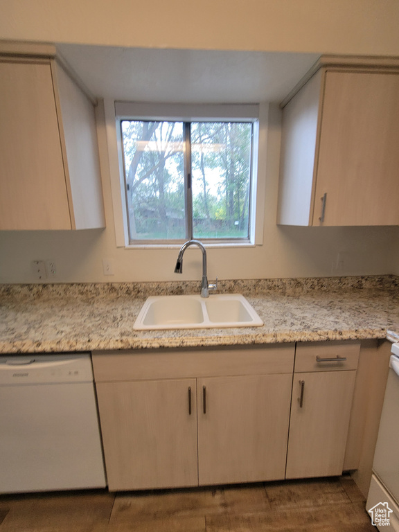 Photo 6 for MLS #2116307 at 151 E Southwell St #9