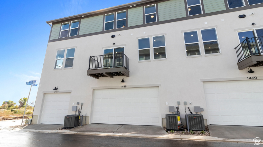 Photo 5 for MLS #2116309 at 1455 N 1875 West #167