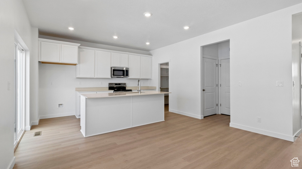Photo 11 for MLS #2116309 at 1455 N 1875 West #167
