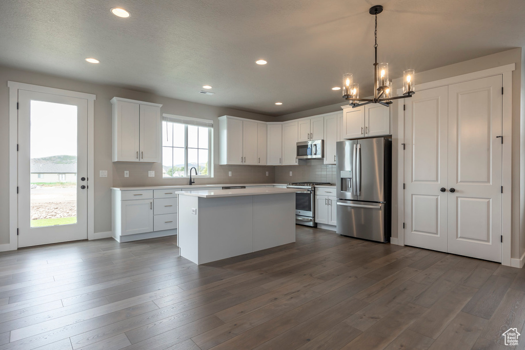 Photo 8 for MLS #2116310 at 3019 S Rock View Dr #107