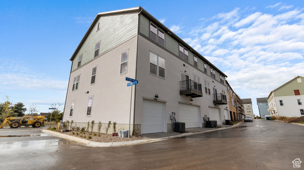 Photo 4 for MLS #2116311 at 1451 N 1875 West #168