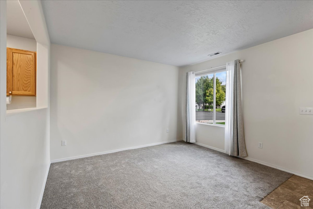 Photo 5 for MLS #2116312 at 5451 N Heather Way