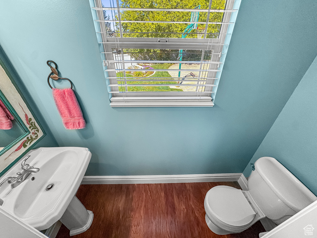 8149 S 2425 E South Weber, UT 84405