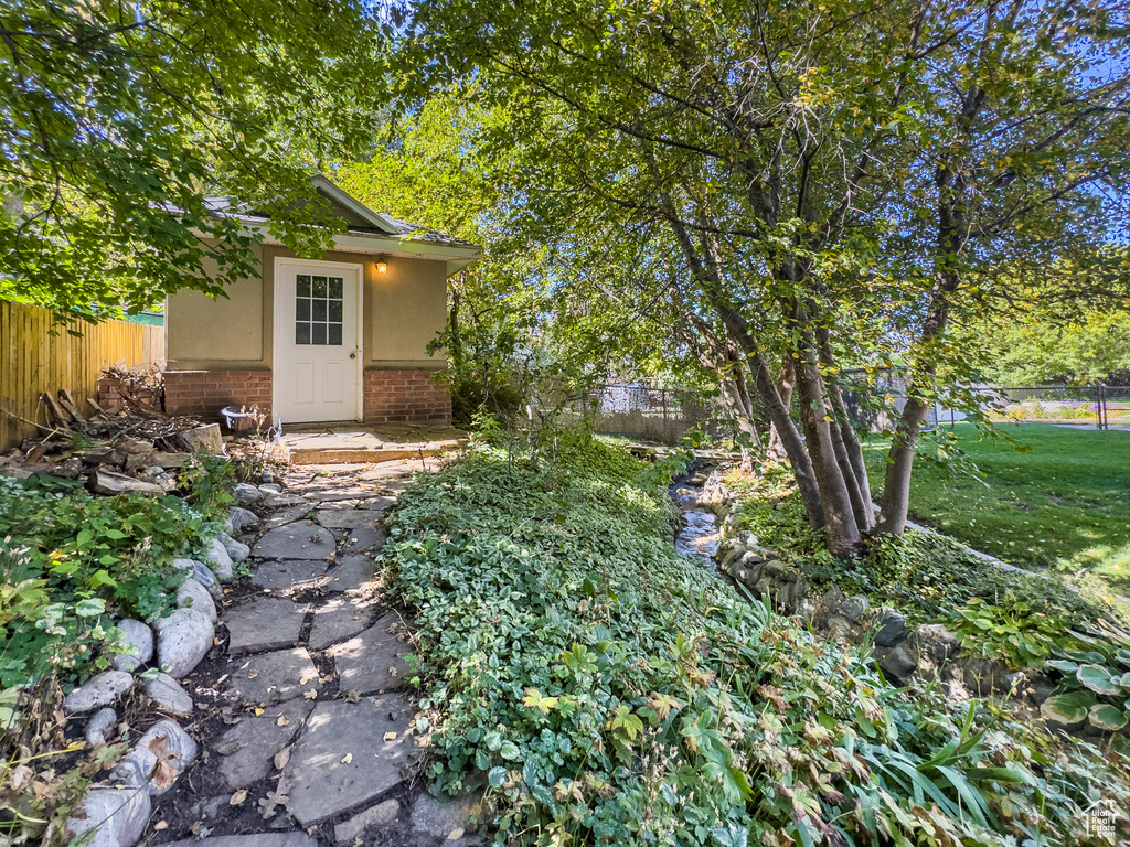 8149 S 2425 E South Weber, UT 84405