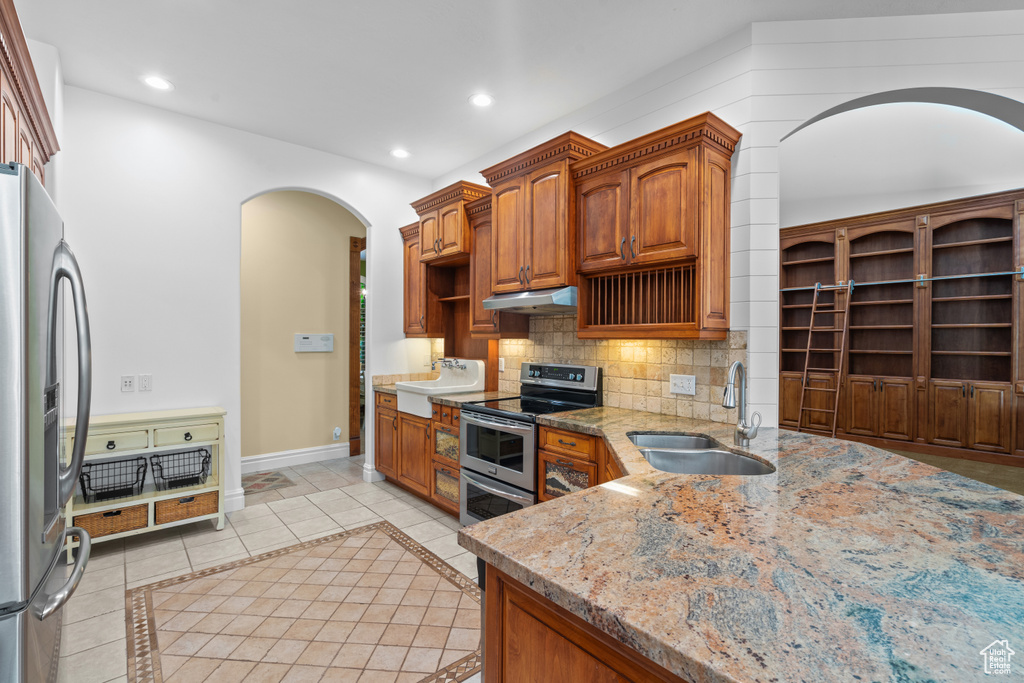 8149 S 2425 E South Weber, UT 84405