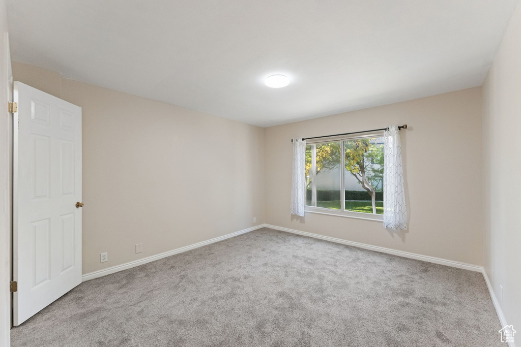 Photo 33 for MLS #2116317 at 987 E Creekhill Hwy