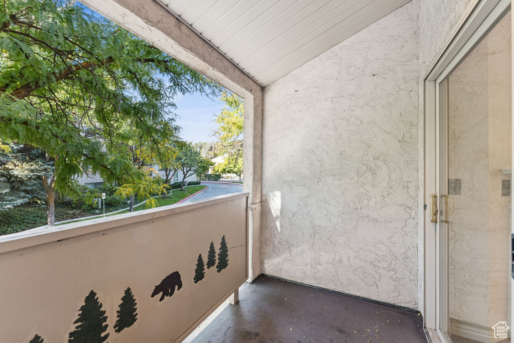 Photo 40 for MLS #2116317 at 987 E Creekhill Hwy