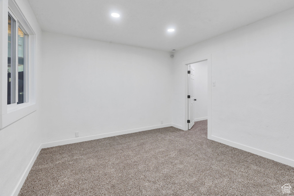 Photo 25 for MLS #2116335 at 539 W 24th St