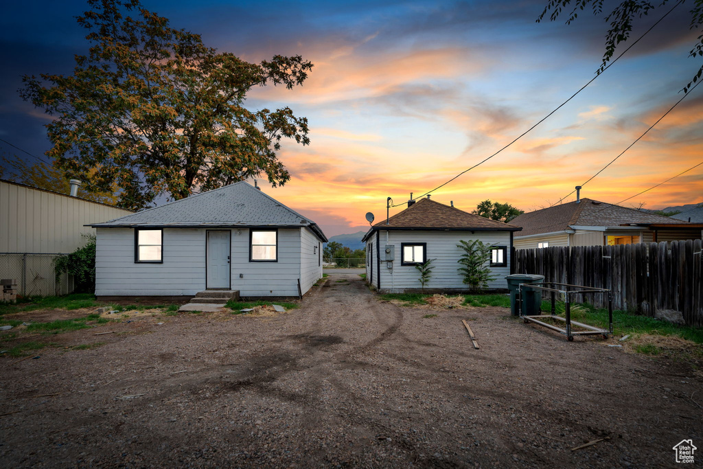 Photo 48 for MLS #2116335 at 539 W 24th St