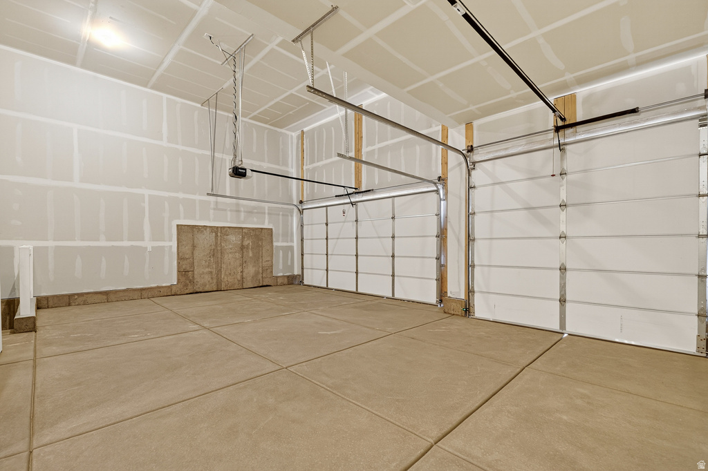 2771 N 3225 W #204 Plain City, UT 84404