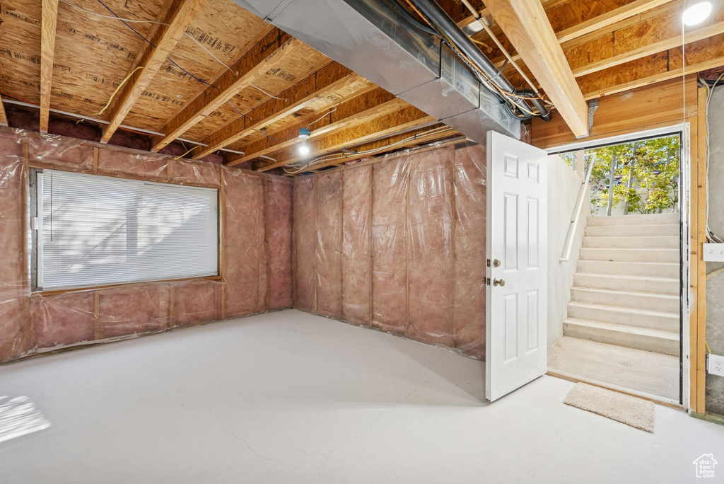 Photo 35 for MLS #2116344 at 3991 W 2920 South