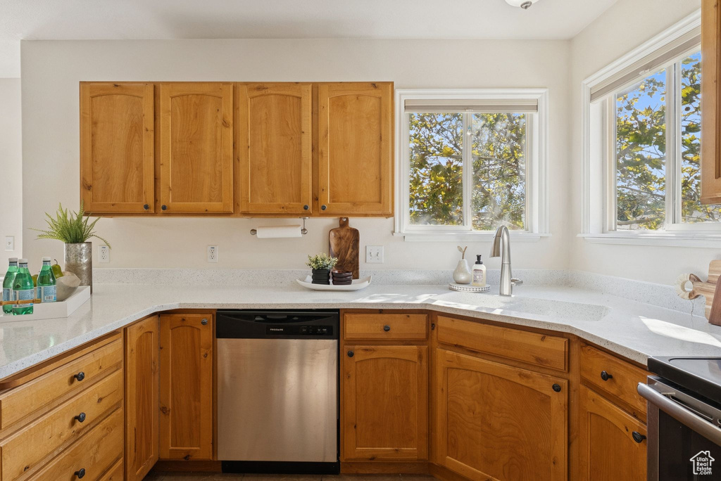 Photo 17 for MLS #2116344 at 3991 W 2920 South