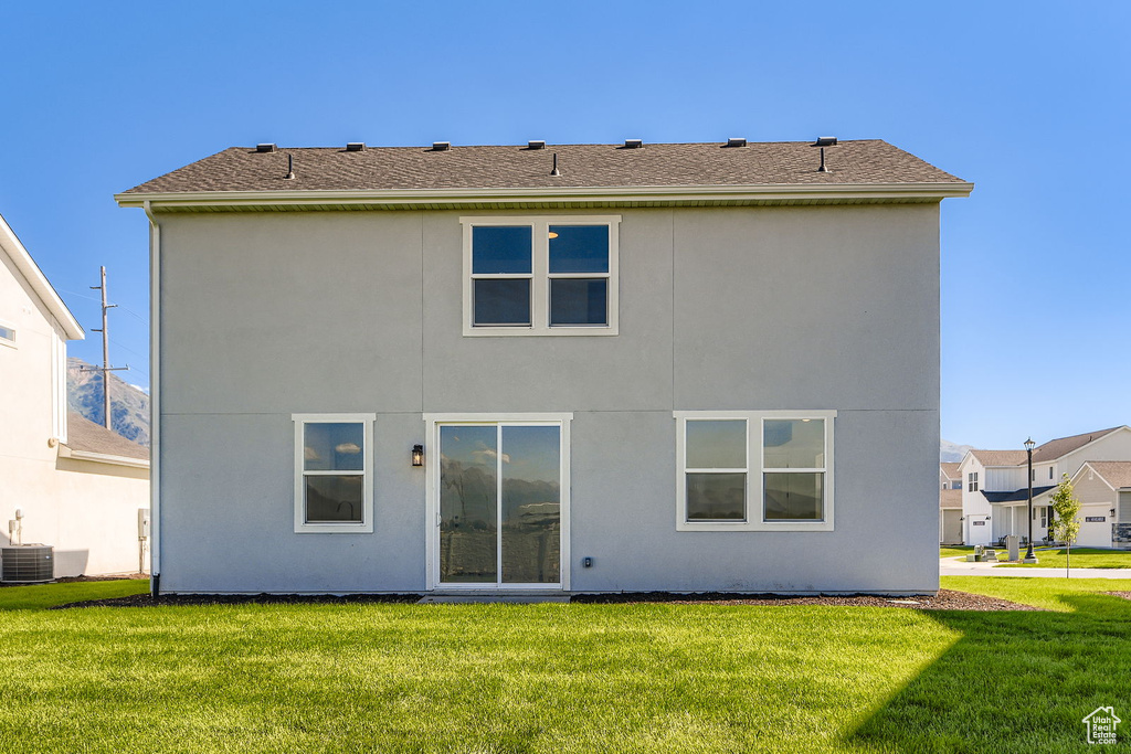 Photo 10 for MLS #2116351 at 798 W 1710 North
