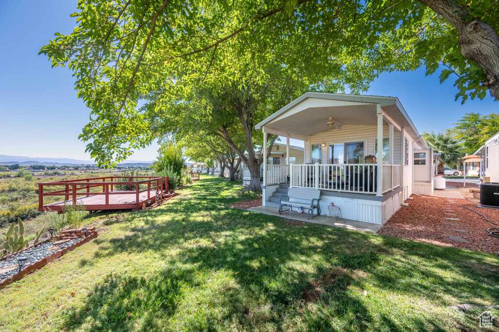 Photo 17 for MLS #2116353 at 150 N 3050 East #29