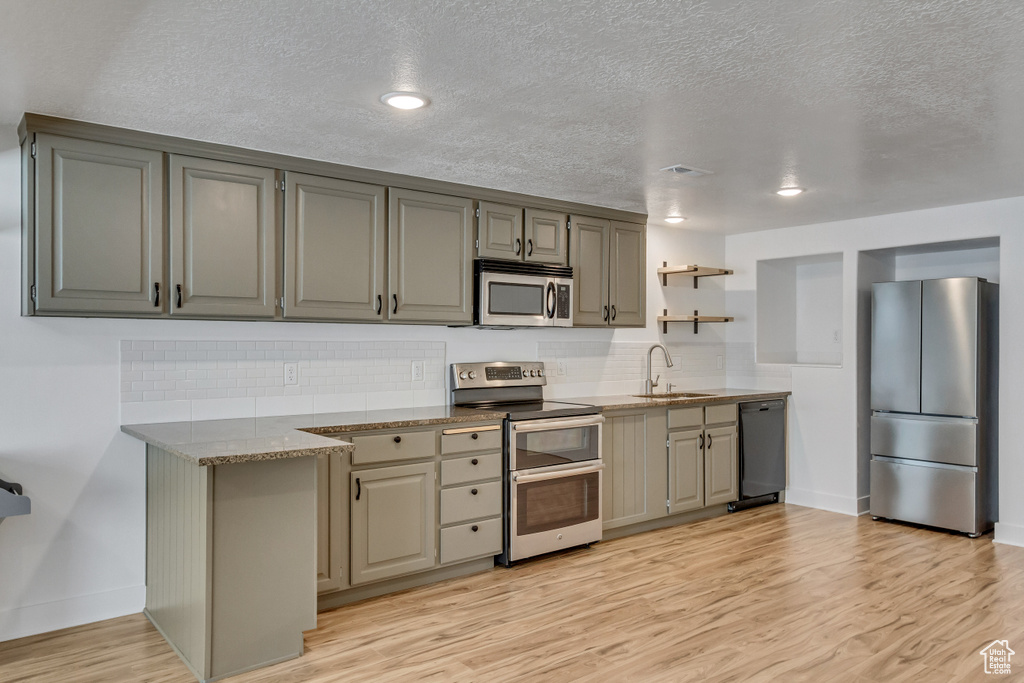Photo 43 for MLS #2116357 at 188 E Bruin Dr