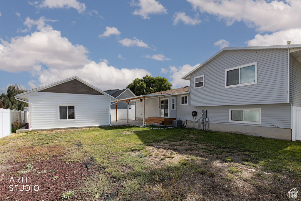 Photo 29 for MLS #2116359 at 916 W 2025 South