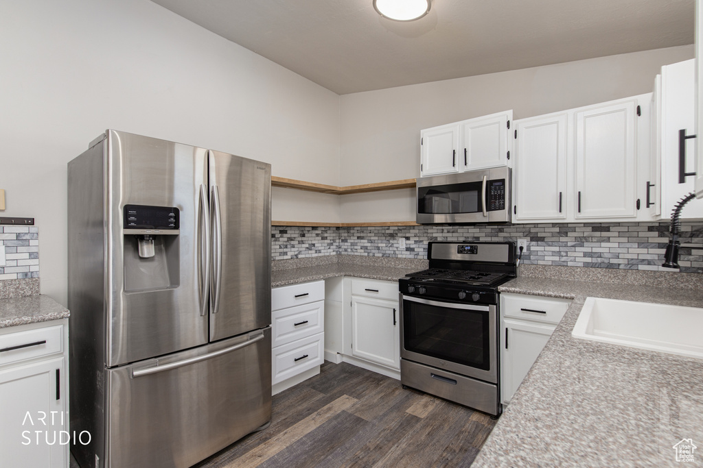 Photo 10 for MLS #2116359 at 916 W 2025 South