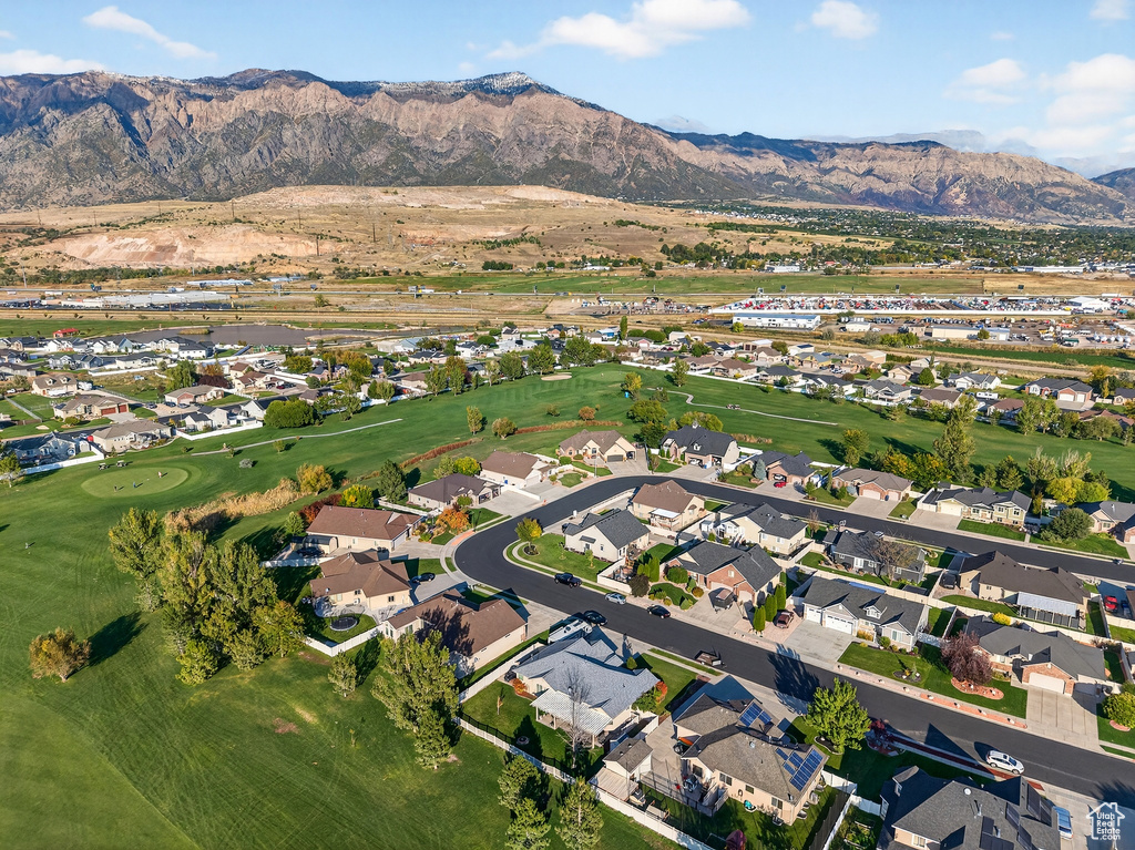 3585 N 2550 W Farr West, UT 84404