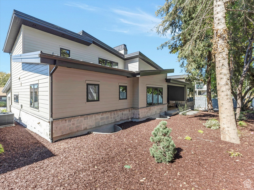9623 S TANNENBAUM CV Sandy, UT 84092