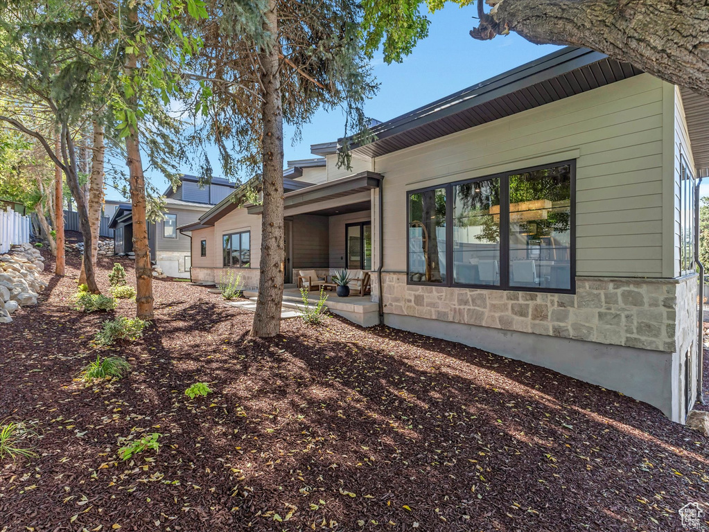 9623 S TANNENBAUM CV Sandy, UT 84092